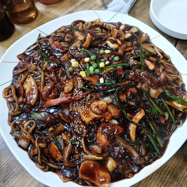 쟁반짜장